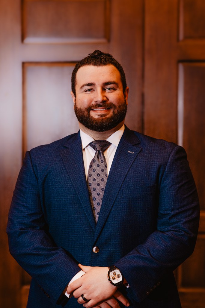 professional lawyer headshots at the union club in cleveland
