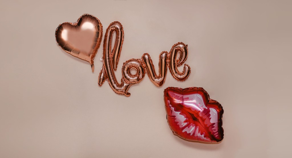 Why Are Wedding Photographers&nbsp;Expensive?