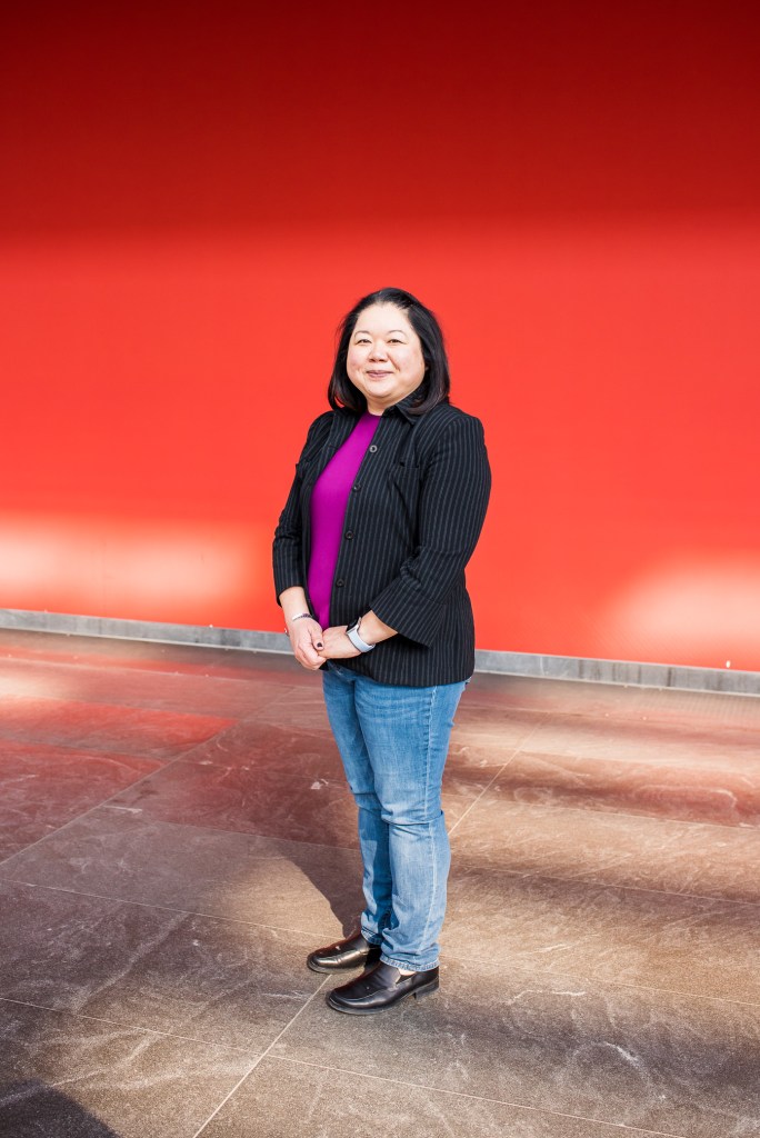 Professional headshot photography cleveland ohio museum of art