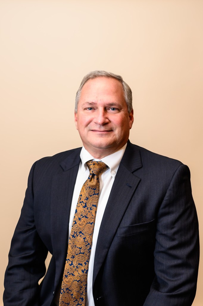 Headshot photographer cleveland