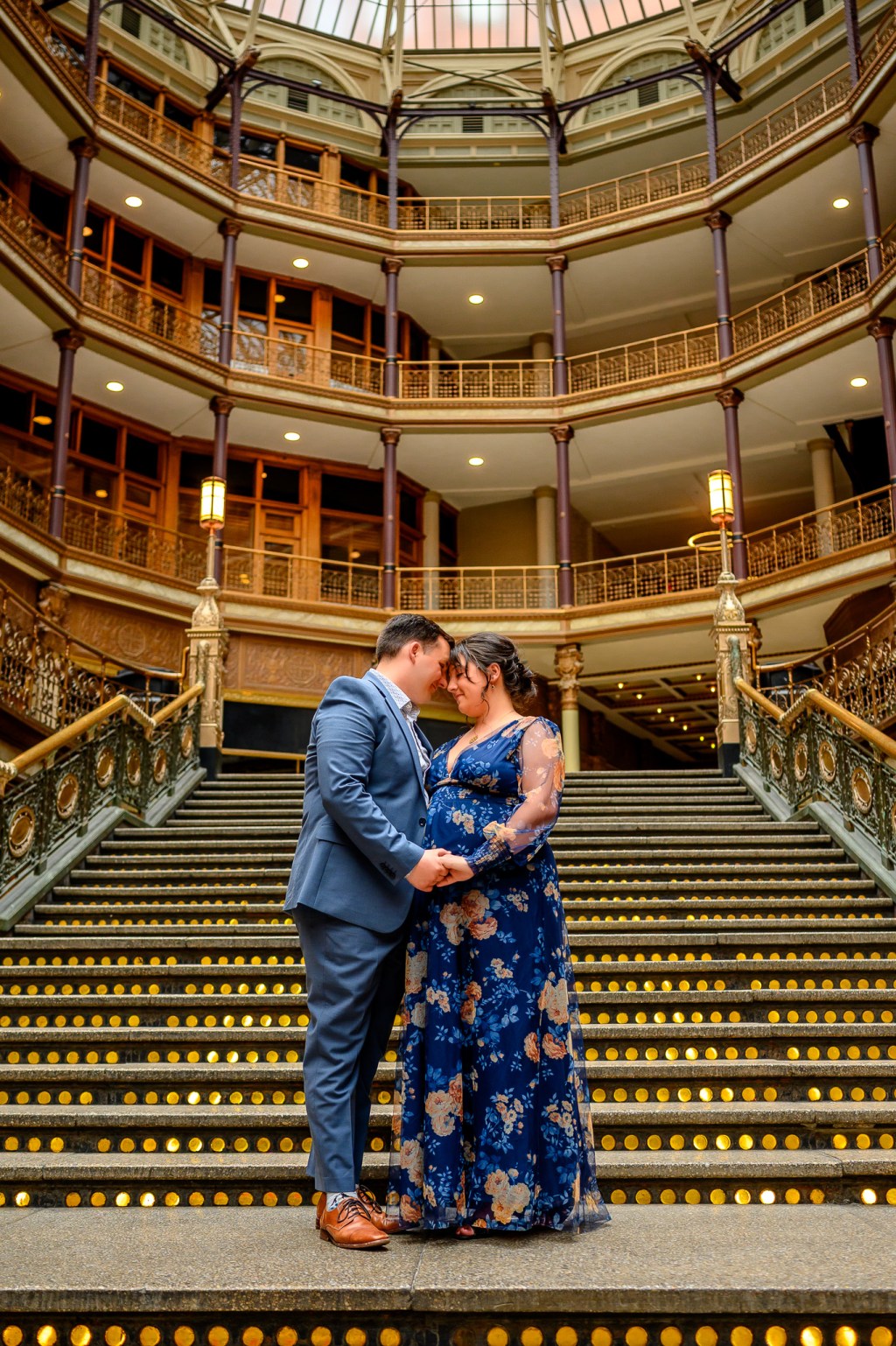 Cleveland Arcade Couple’s Maternity Photo&nbsp;Session